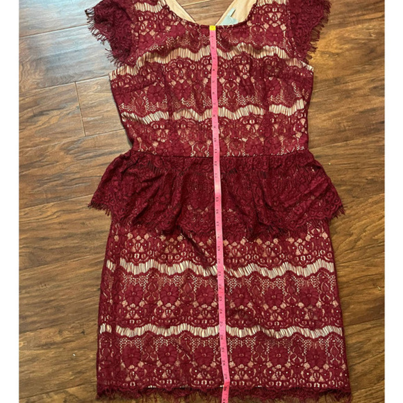 Maeve Lace Peplum Dress Burgundy Wine Size Medium – Anthropologie - Picture 8 of 10